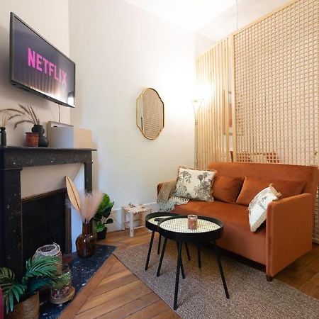 Cosy Et Comfort Studio Equipe A Clichy 5 Min Metro Exterior photo